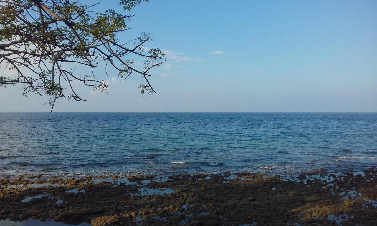 Aal Homestay Сабанг Экстерьер фото